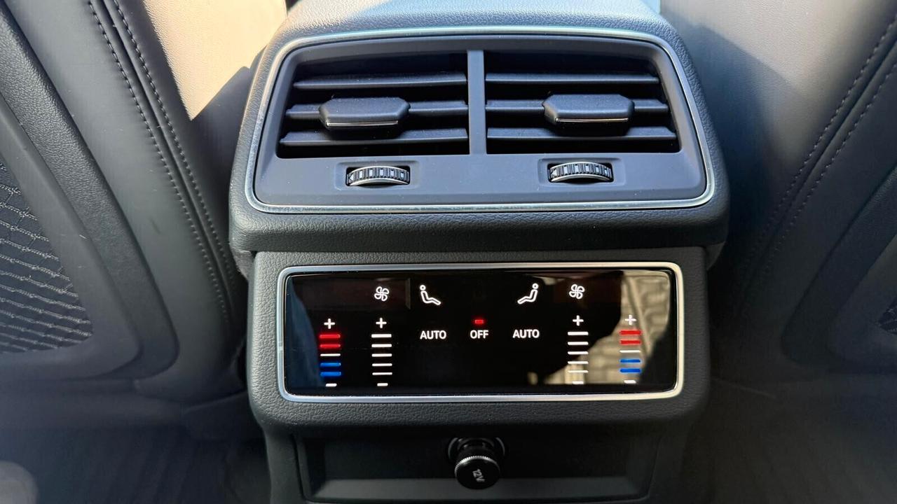 Audi RS6 RS 6 Avant 4.0 TFSI V8 quattro 2022