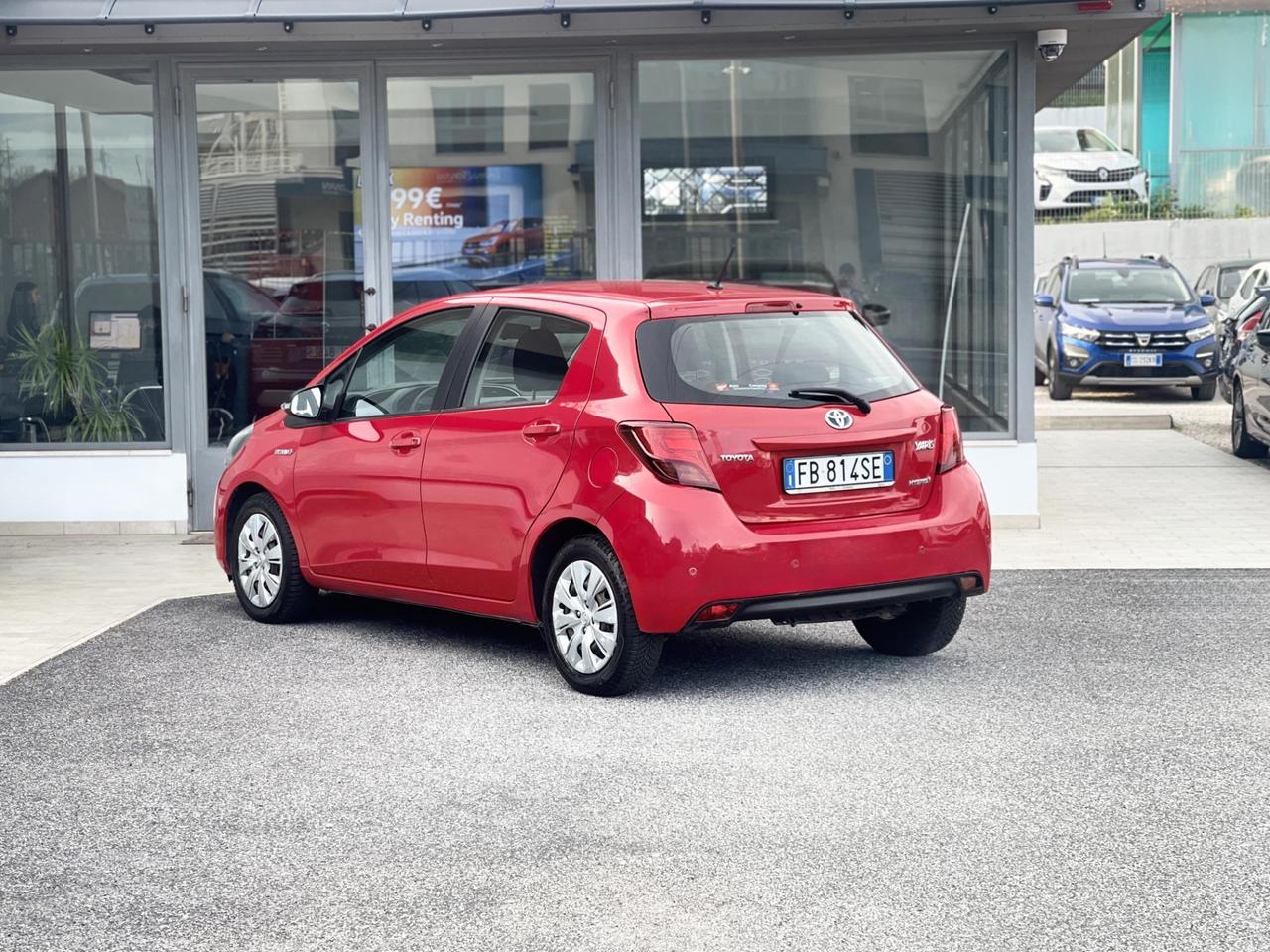 Toyota Yaris 1.5 Hybrid 75CV E6 Neo - 2015