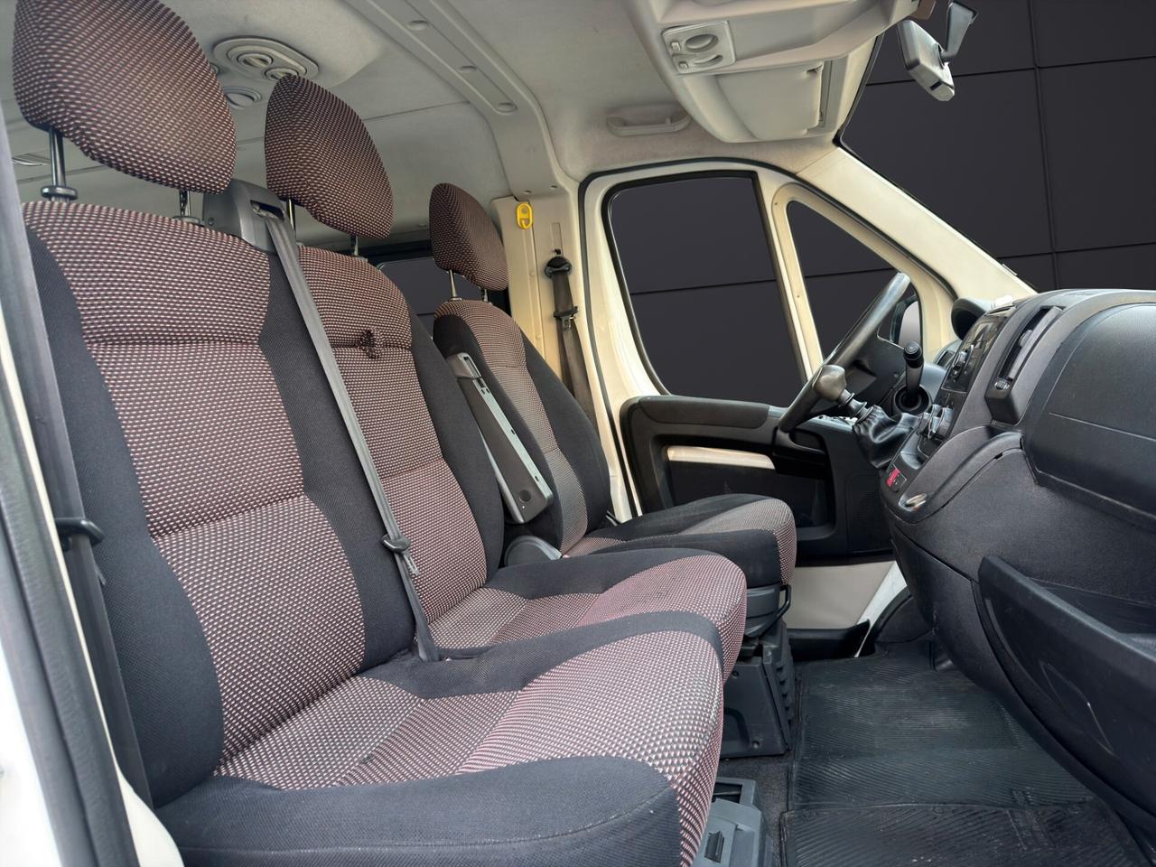 Fiat Ducato 2.3 MJT 130CV Furgone Vetrato 9 Posti