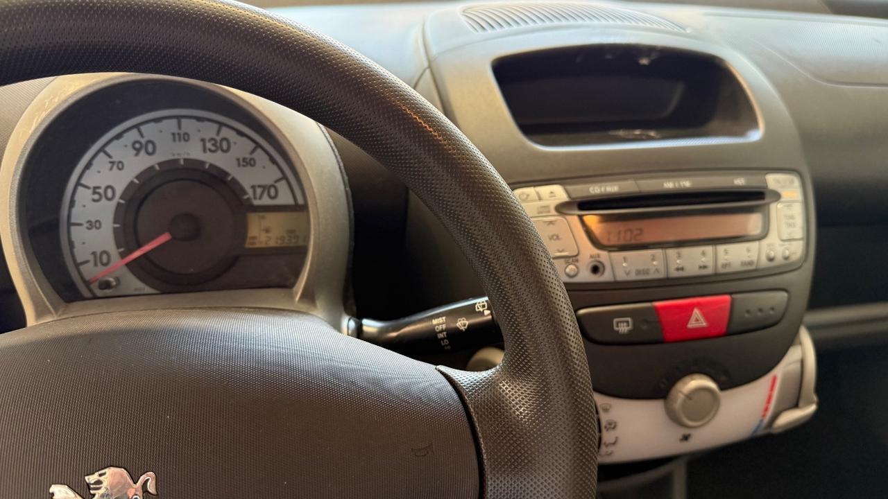 Peugeot 107 1.0 68CV 5p. Plaisir