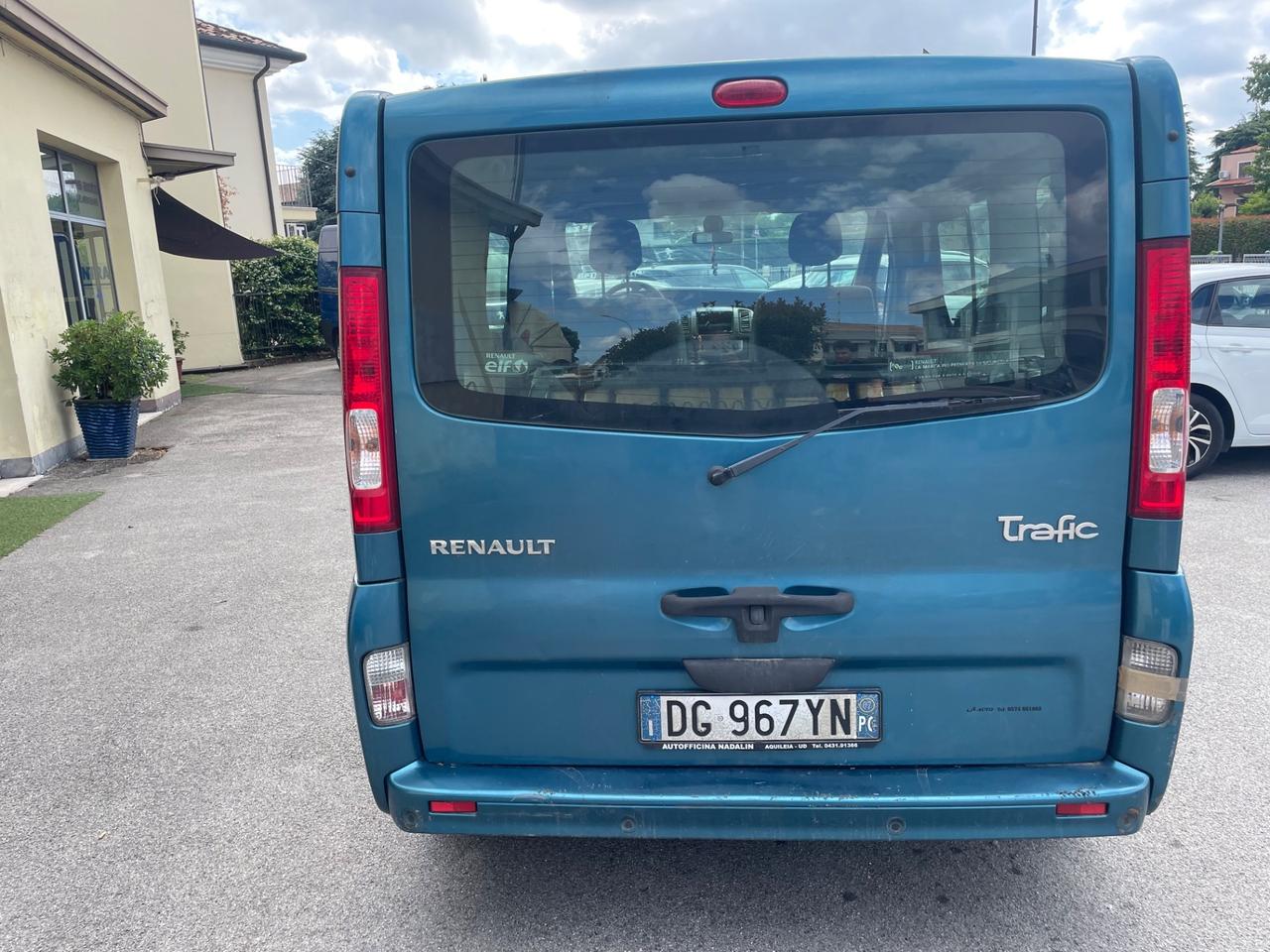 Renault Trafic T29 2.5 dCi/150 PL-TN Passenger Pack DPF