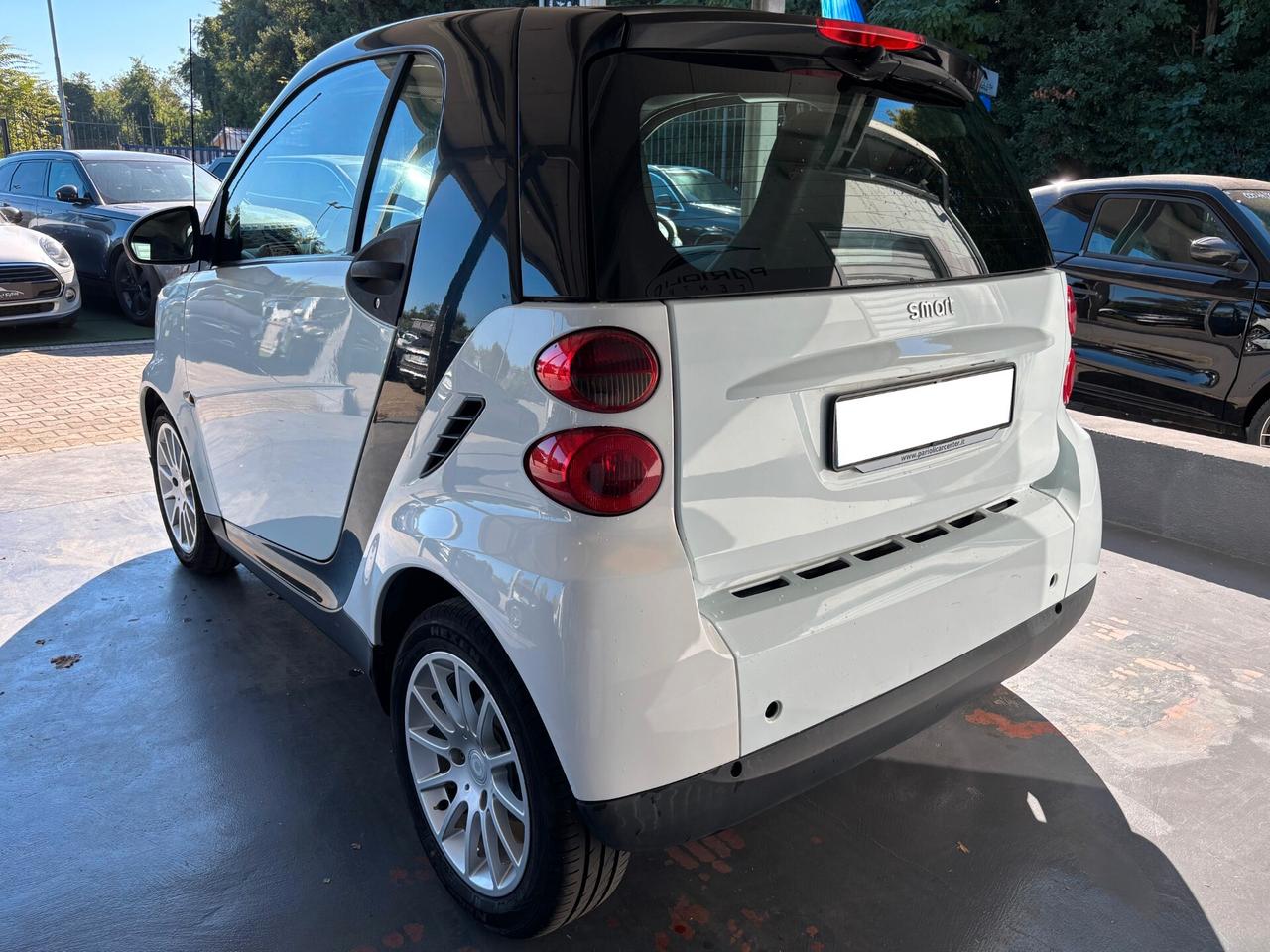 Smart ForTwo 1000 62 kW coupé pulse
