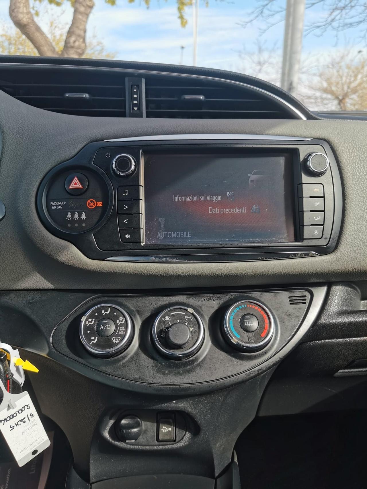 Toyota Yaris 1.0 5 porte Active - 2015