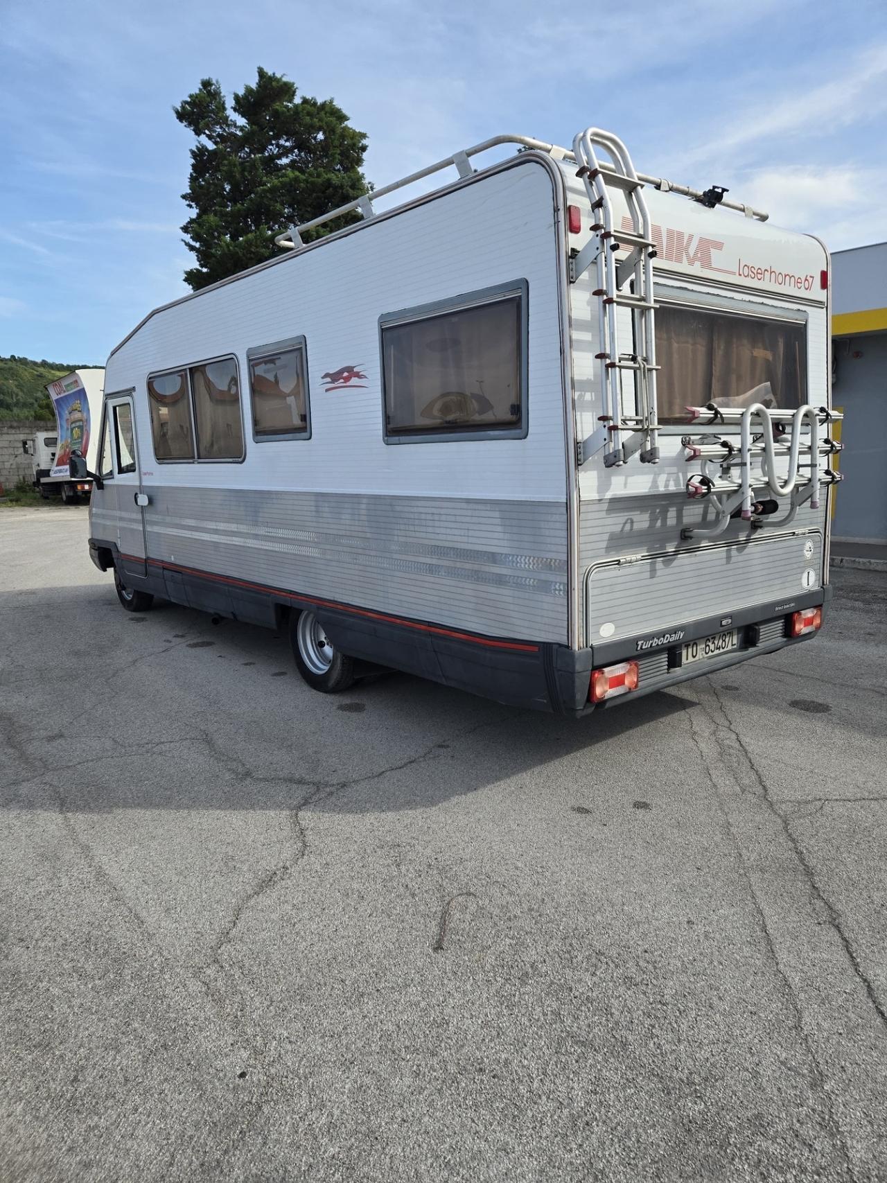 IVECO Laika LASERHOME 67 MAXI 2.5 TURBO