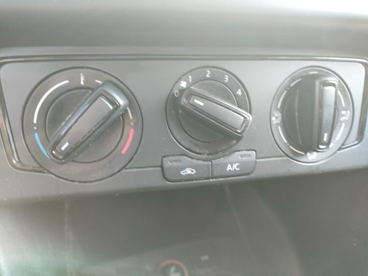 Volkswagen Polo 1.4 TDI 75cv