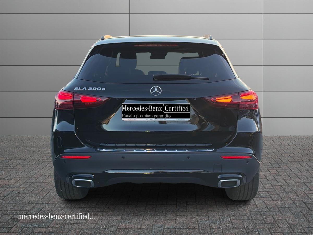 Mercedes-Benz GLA 200 d Progressive Advanced Plus auto