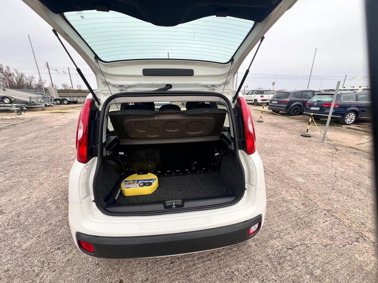 Fiat Panda 0.9 TwinAir Turbo Natural Power Lounge