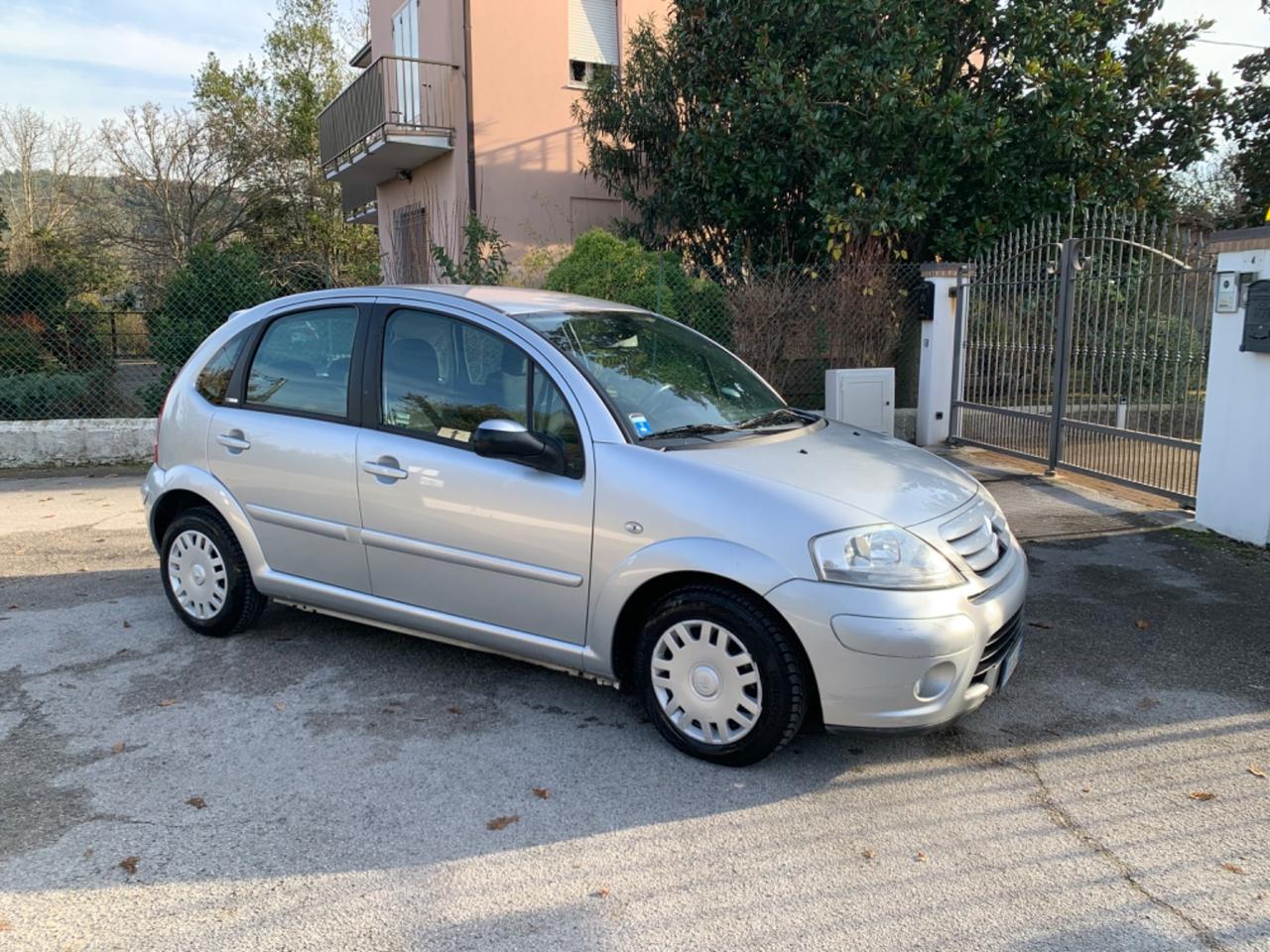 Citroen C3 Utilitaria exclusive benzina 40000 km