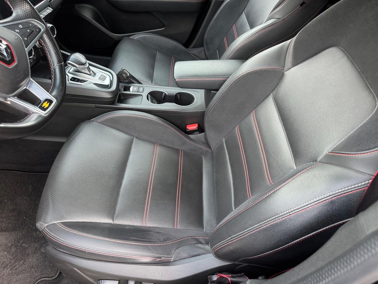 Renault Arkana Hybrid E-Tech 145 CV R.S. Line