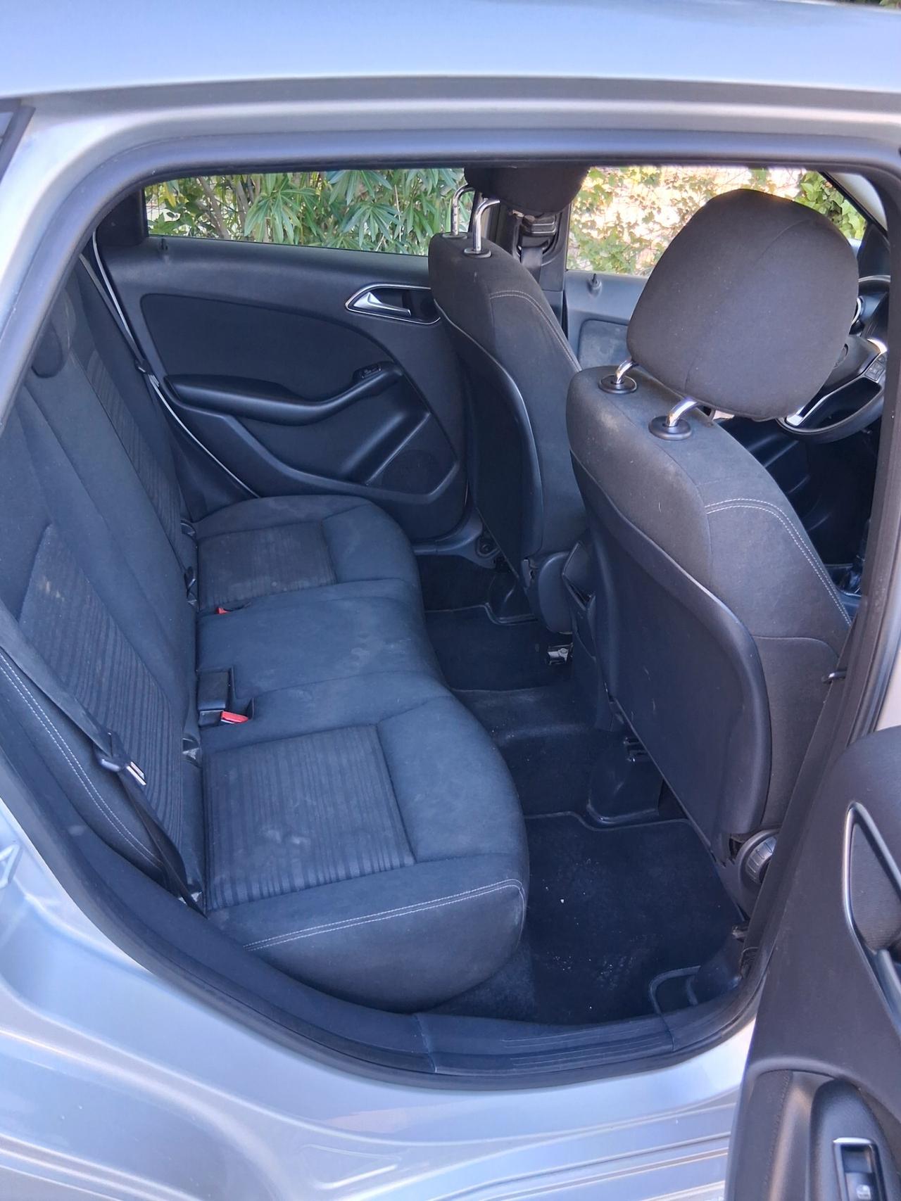 Mercedes-benz B 180 CDI Premium