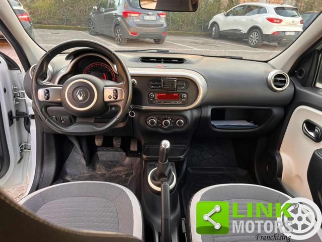 RENAULT Twingo SCe EDC Intens