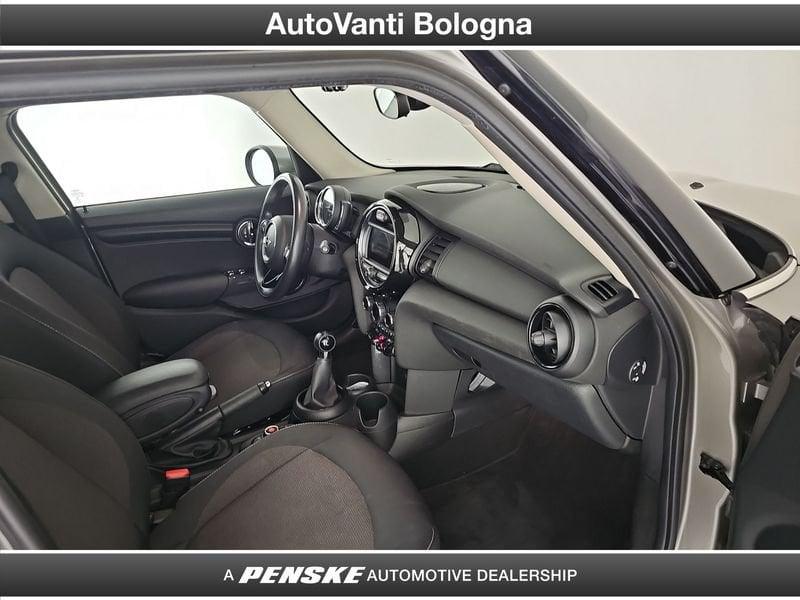 MINI Mini 5 porte Mini 5p 1.5 One Baker Street 75cv