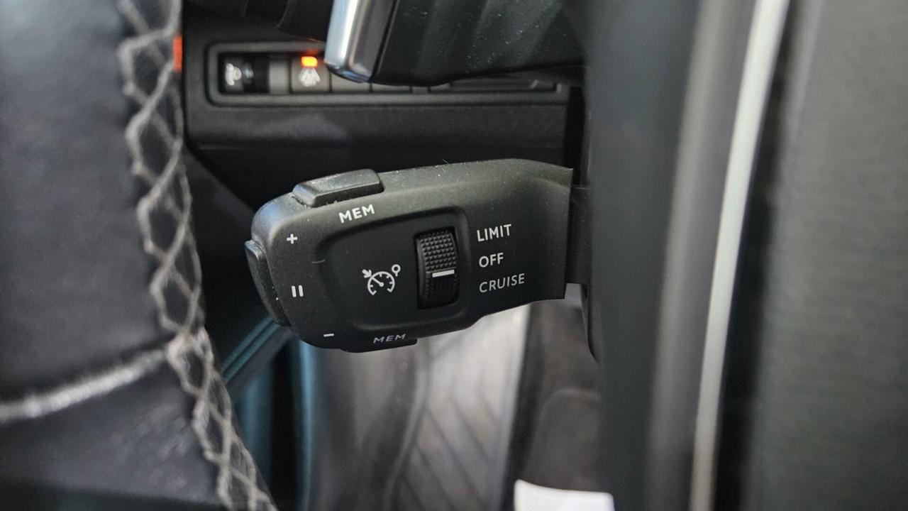 Peugeot 3008 BlueHDi 130 S&S EAT8 Allure Pack