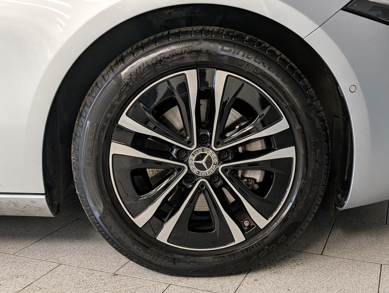 Mercedes-Benz A 180 180 Automatic Progressive Advanced