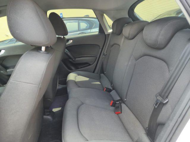 AUDI A1 SPB 1.6 TDI S tronic Attraction