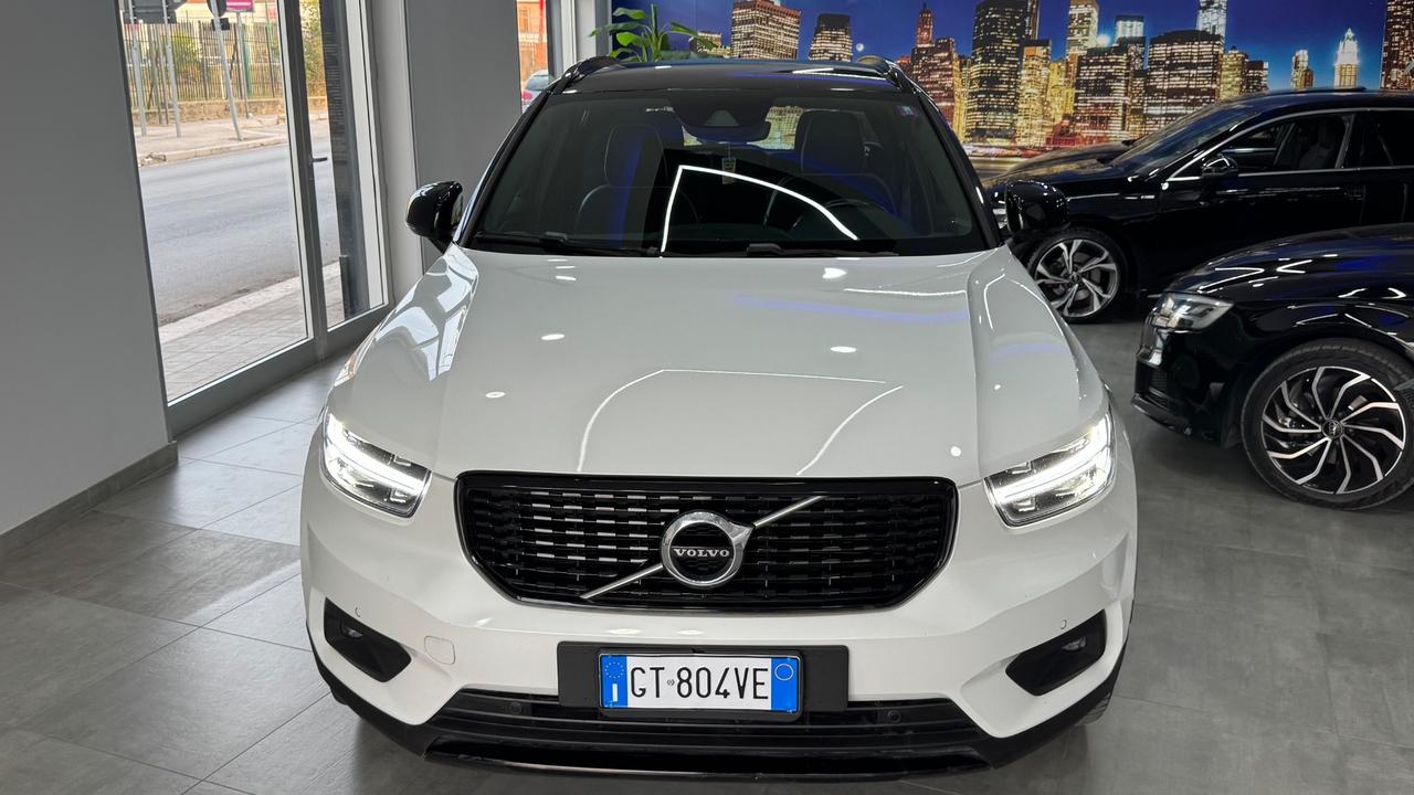 Volvo XC40 2.0 190 CvD4 AWD Geartronic R-design