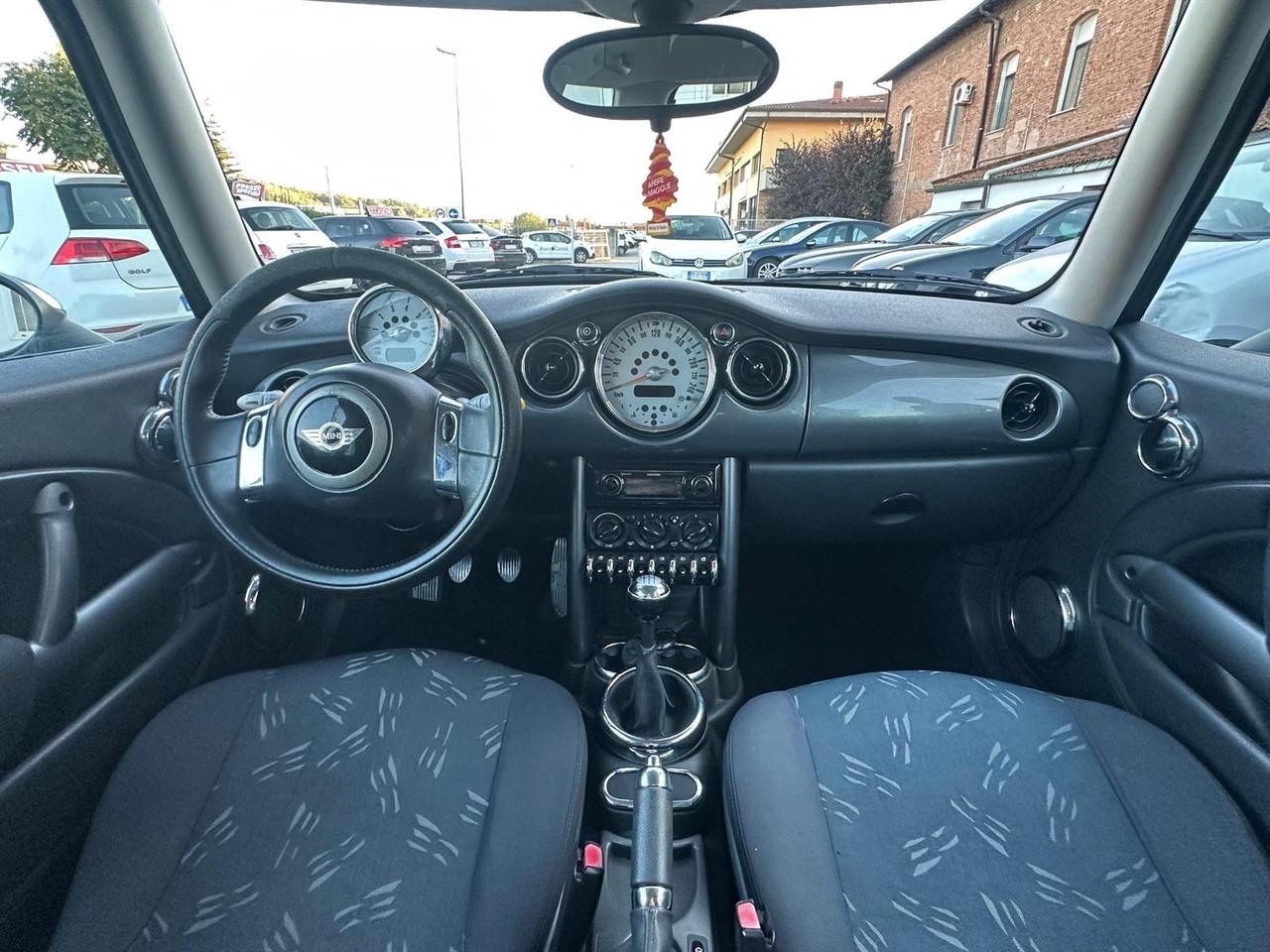 Mini 1.4 tdi One D de luxe