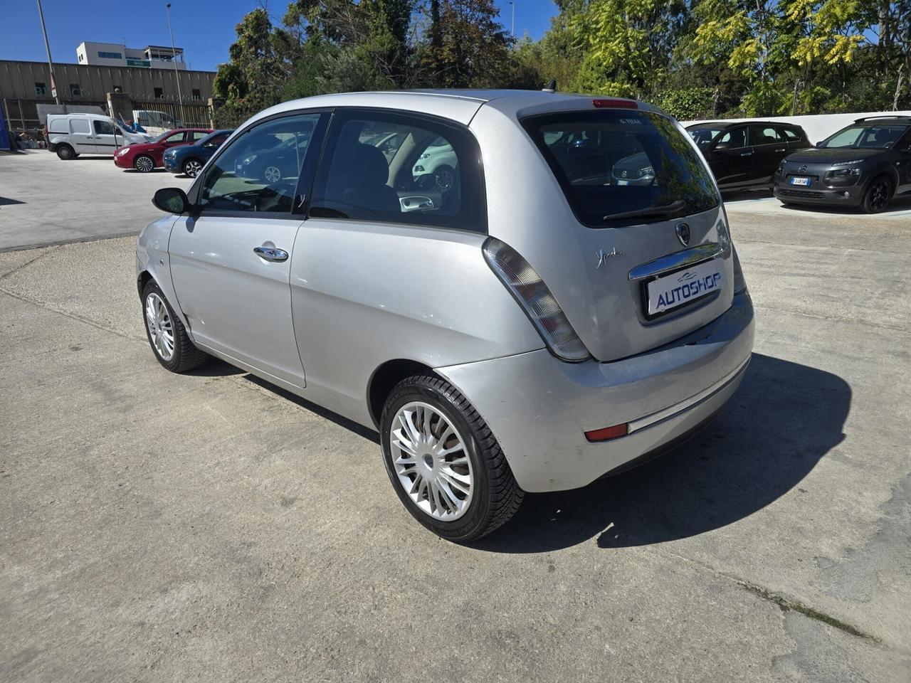 Lancia Ypsilon 1.2 Argento