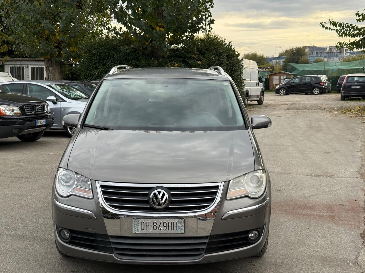 Volkswagen Touran 2.0 Highline Ecofuel 7 posti