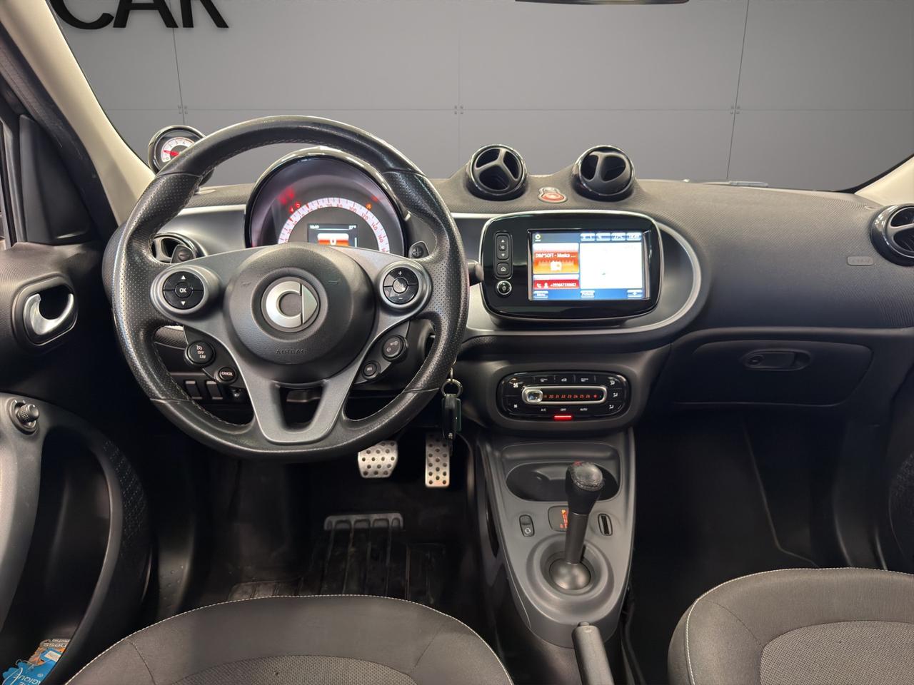 Smart forfour 0.9t Passion 90cv - Unipro - Promo FInanziamento- Schermo touch - Tetto panoramico