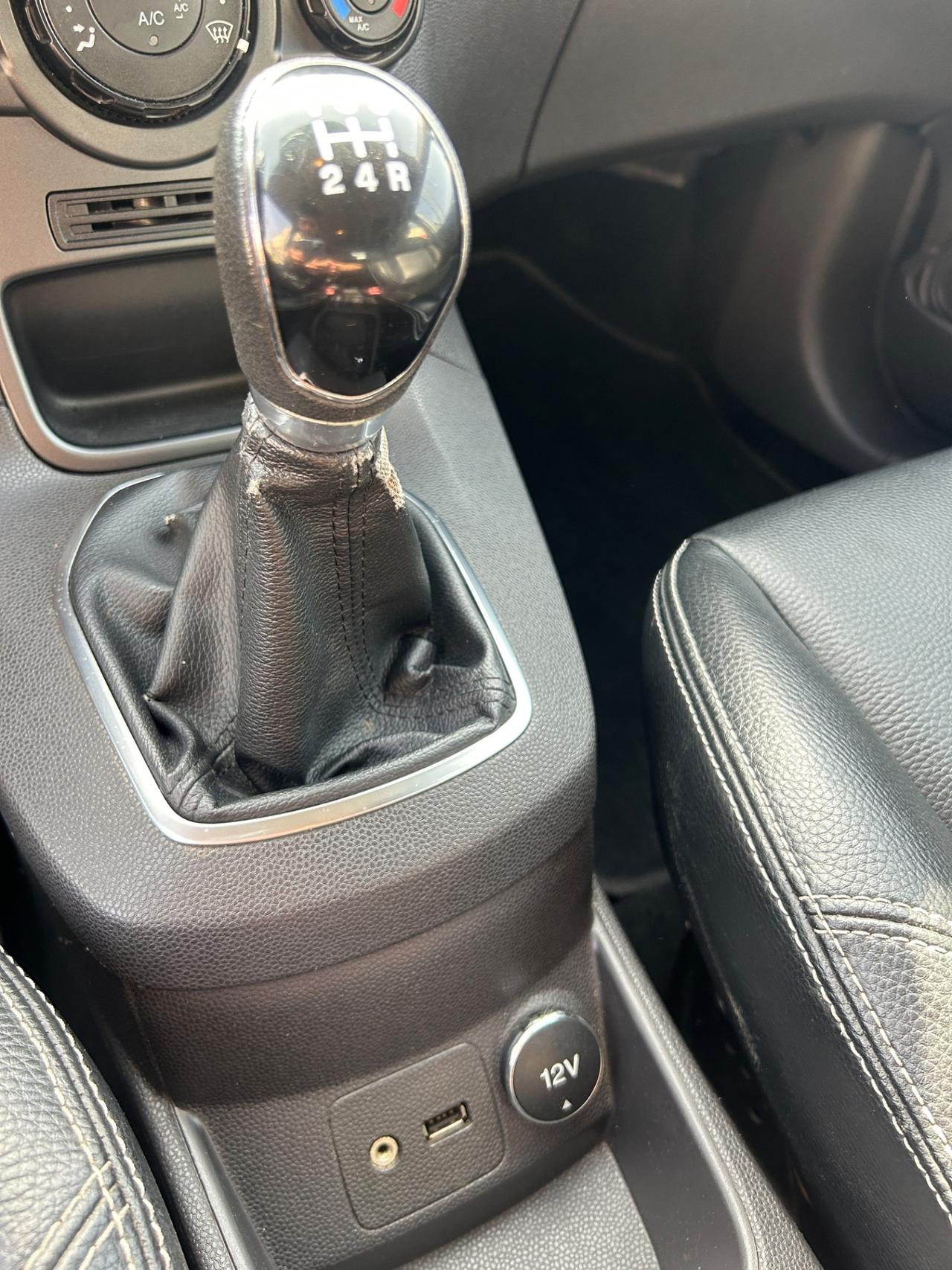 Ford Fiesta 1.5 TDCi 75CV 5 porte Business-2015