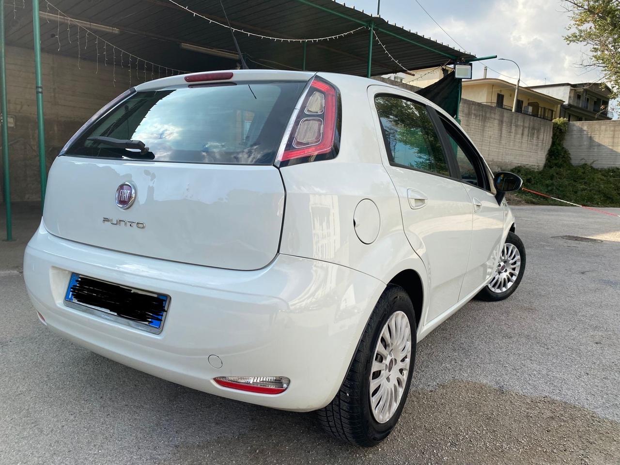 Fiat Punto 1.3 MJT II 75 CV 5 porte Young anno 2015