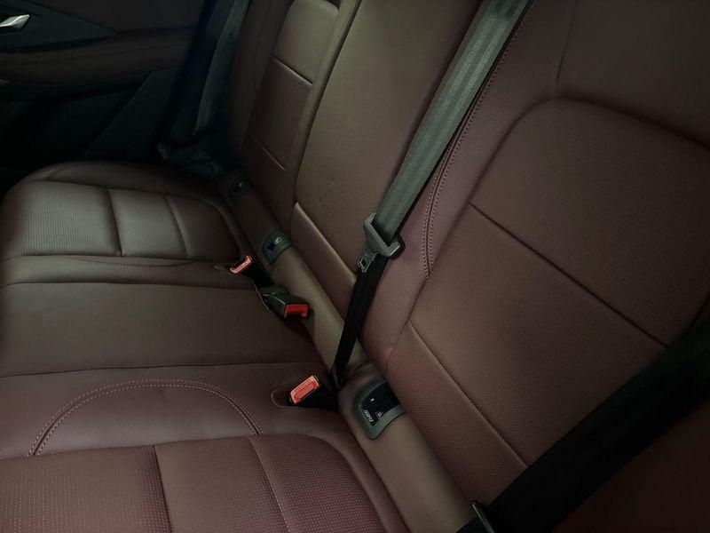 Jaguar E-Pace 2.0d i4 mhev R-Dynamic Black awd 204cv auto