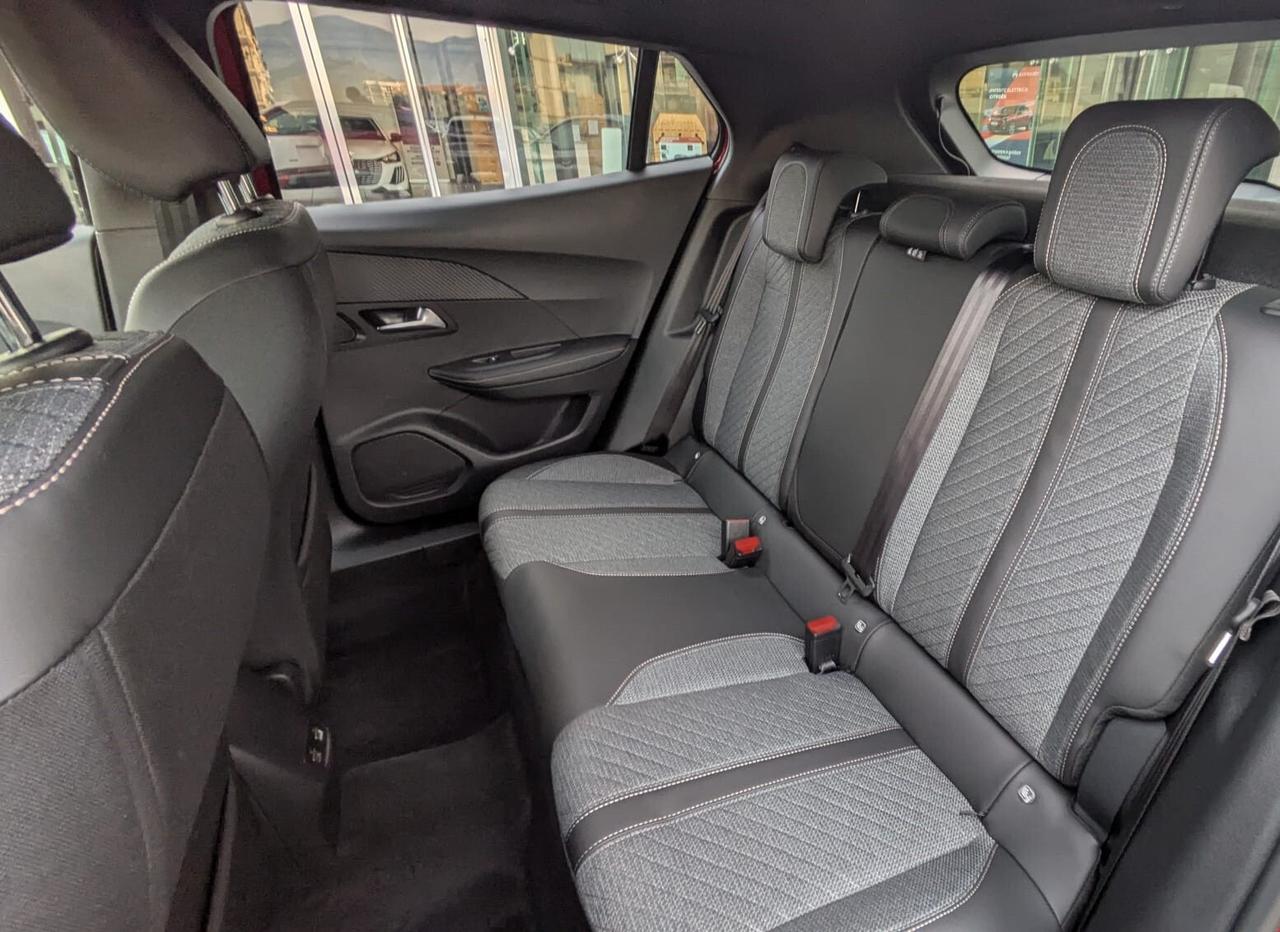 Peugeot 2008 100 S&S Allure