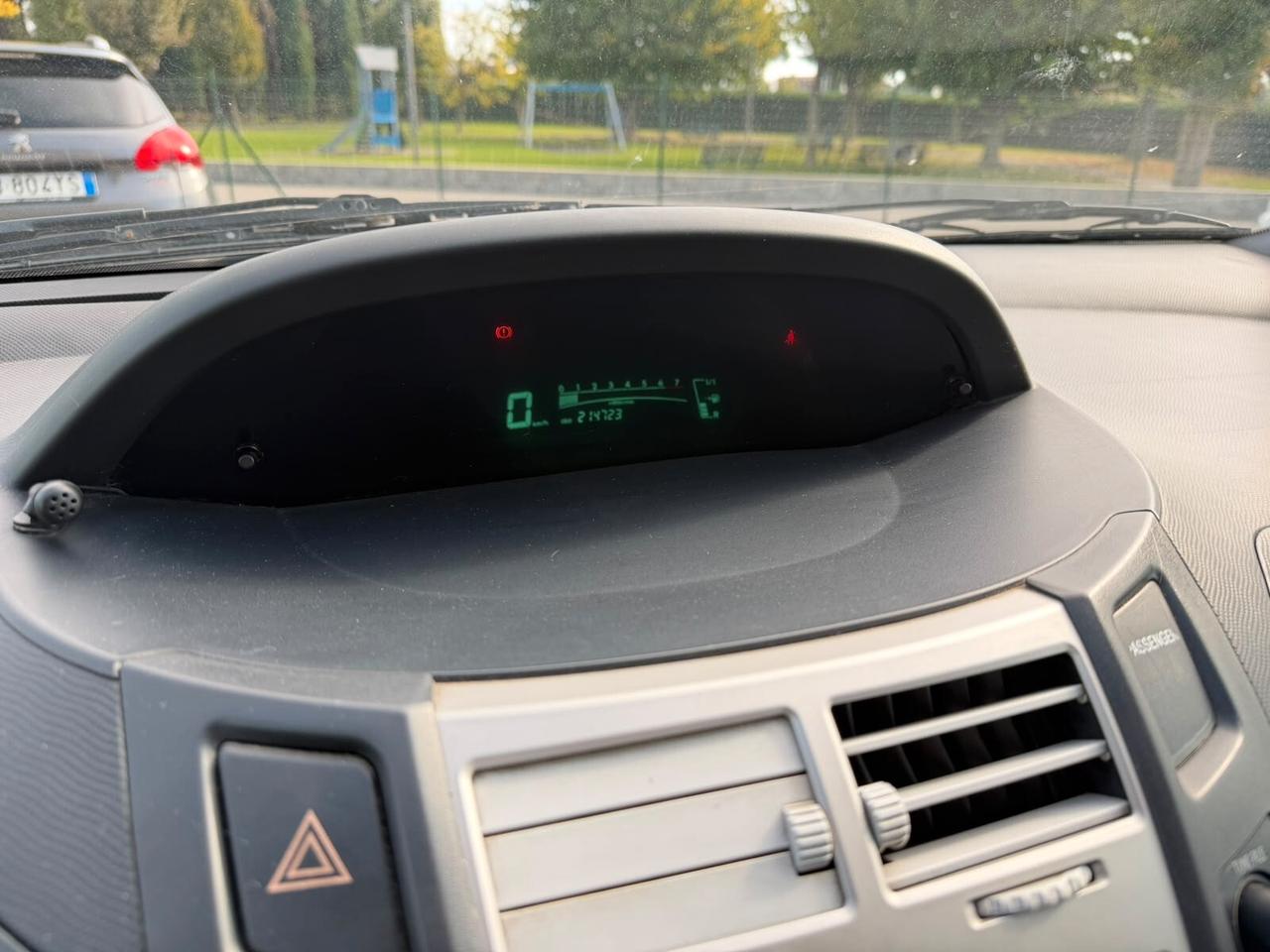 Toyota Yaris 1.3 3 porte Sol