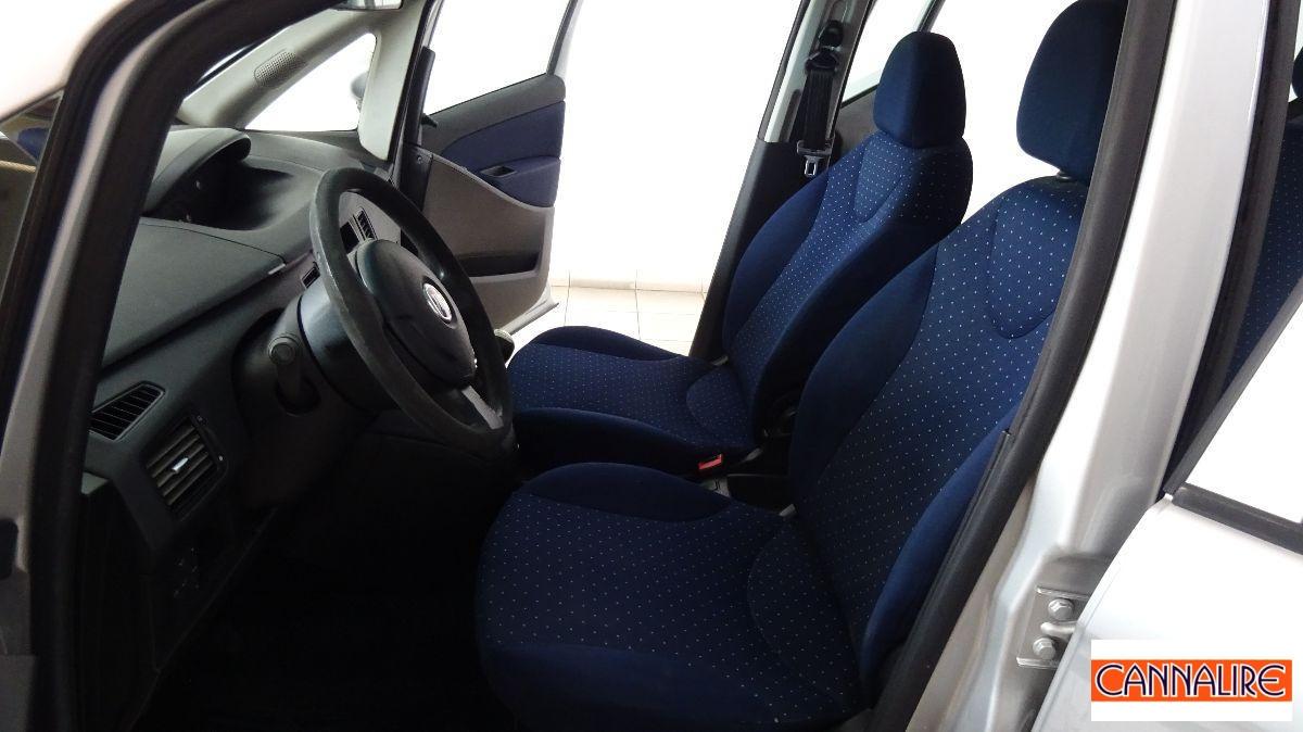 FIAT - Idea - 1.3 Multijet 16V 70CV BlackEnergy
