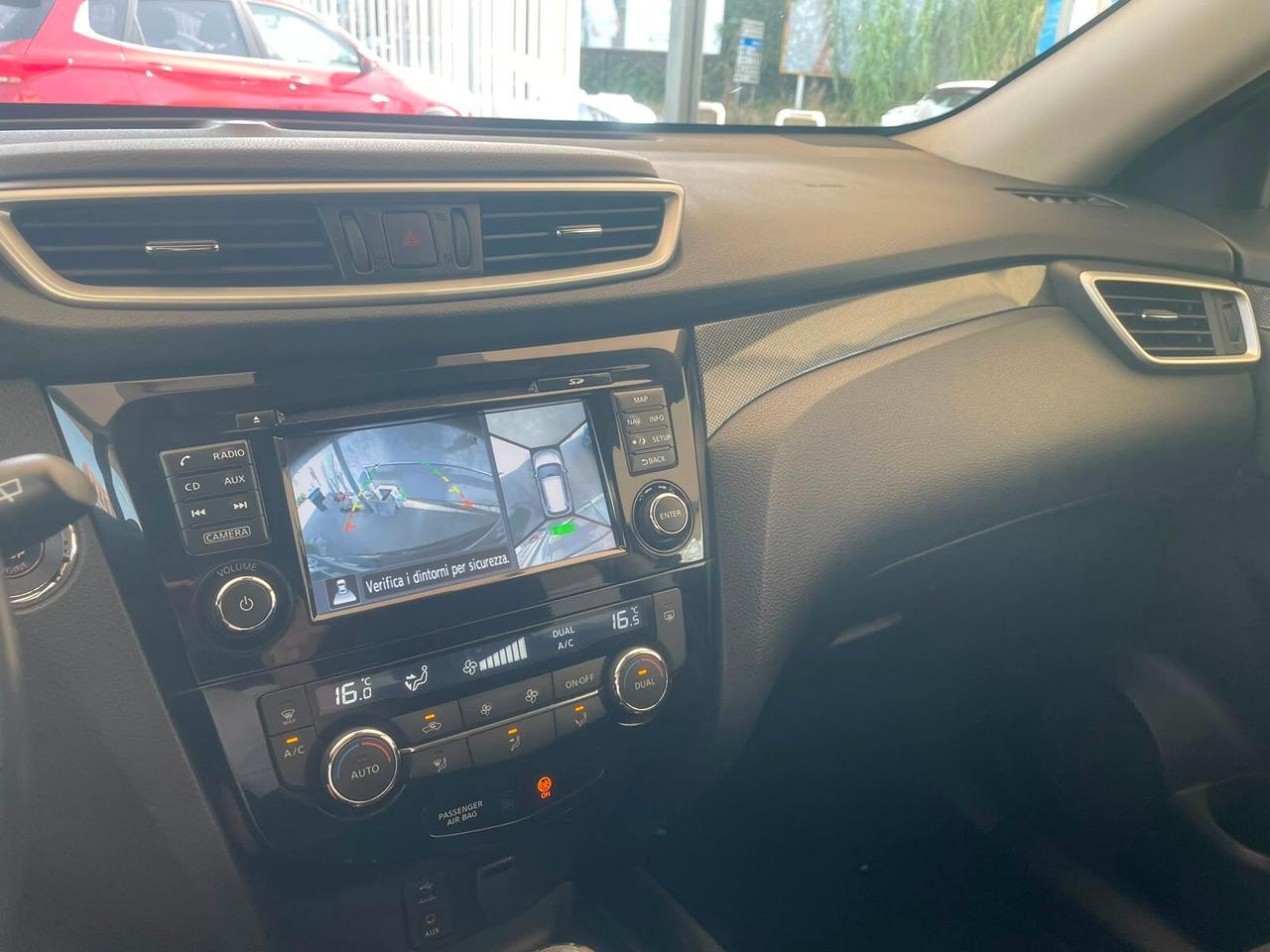 Nissan X-Trail 1.6 dCi 4WD Tekna