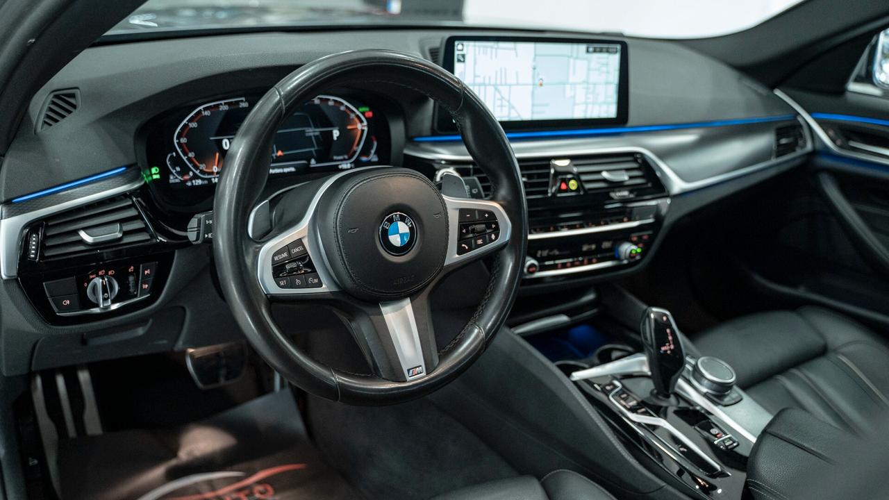 Bmw 520 D MHEV 48V TOURING MSPORT TETTO PACK LUCI PELLE NA