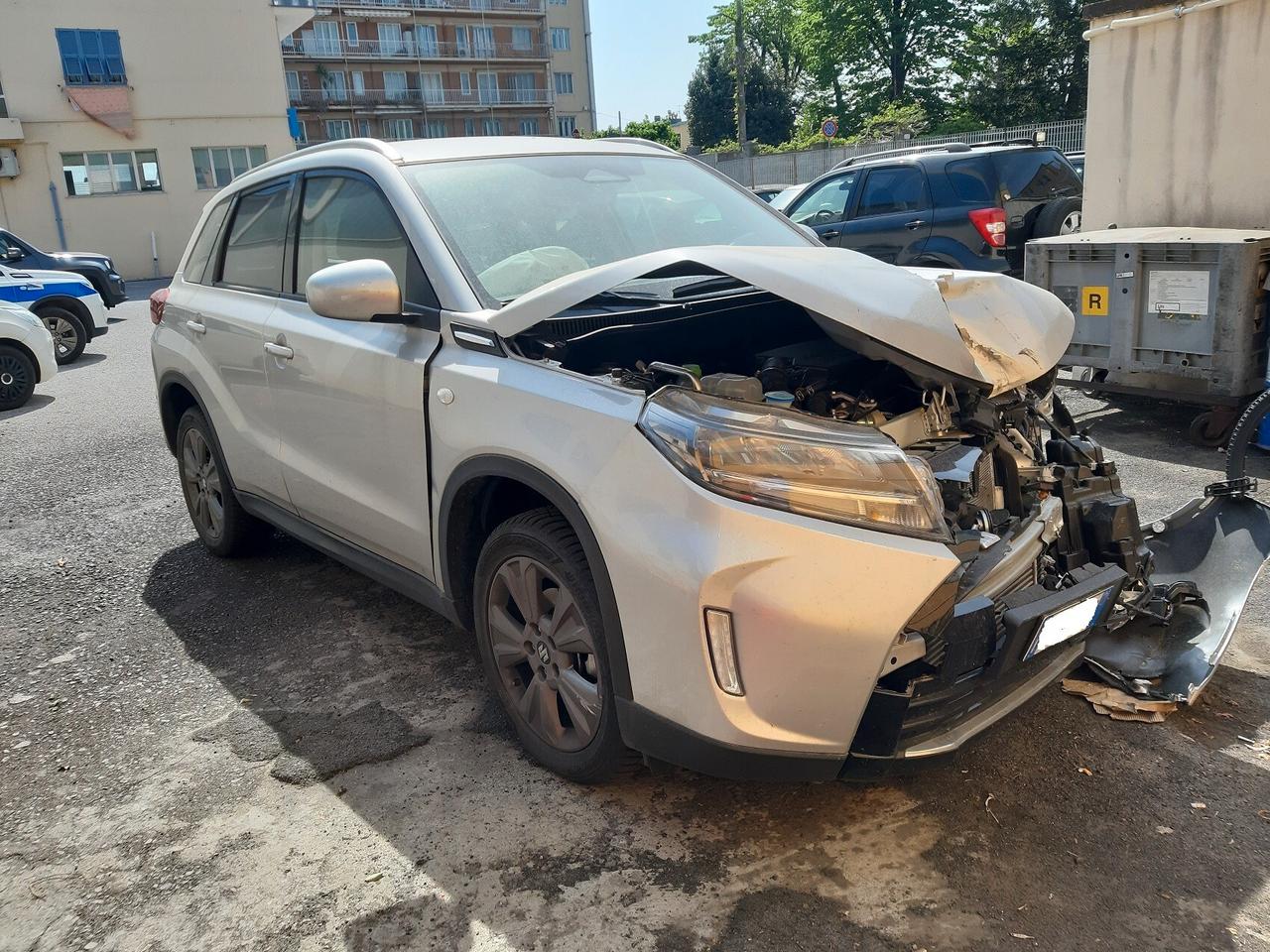 Suzuki Vitara 1.4 Hybrid Cool+