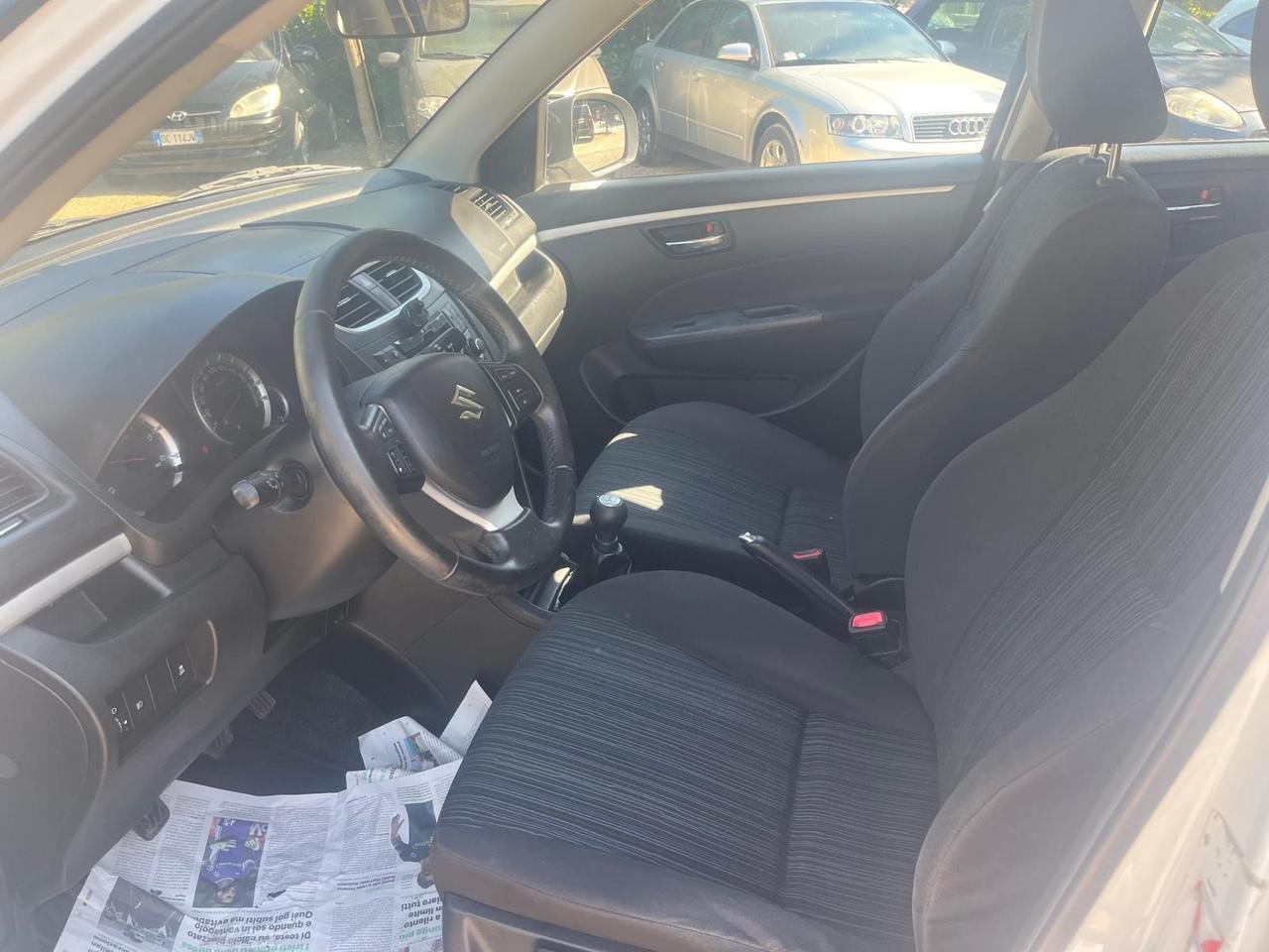 Suzuki Swift 1.3 DDiS 5 porte B-Cool Bi-Color
