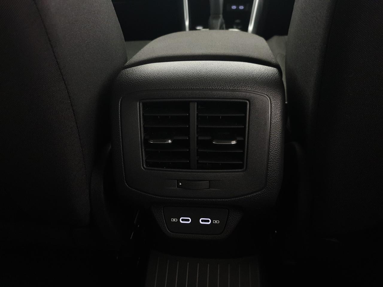 Volkswagen T-Roc 1.5 tsi edition plus dsg