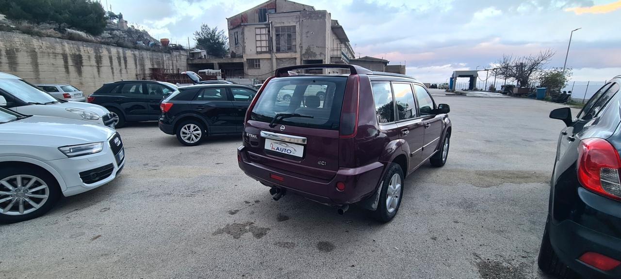 Nissan X-Trail 2.2 dCi Elegance