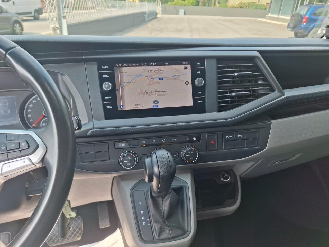 Volkswagen Caravelle 8 POSTI 2.0 TDI 150CV DSG PC Comfortline