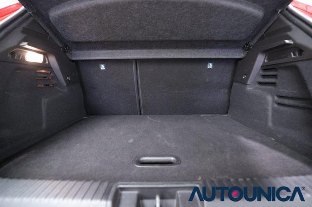 RENAULT Captur ECO-G 100 CV TECHNO FULL LED NEOPATENTATI