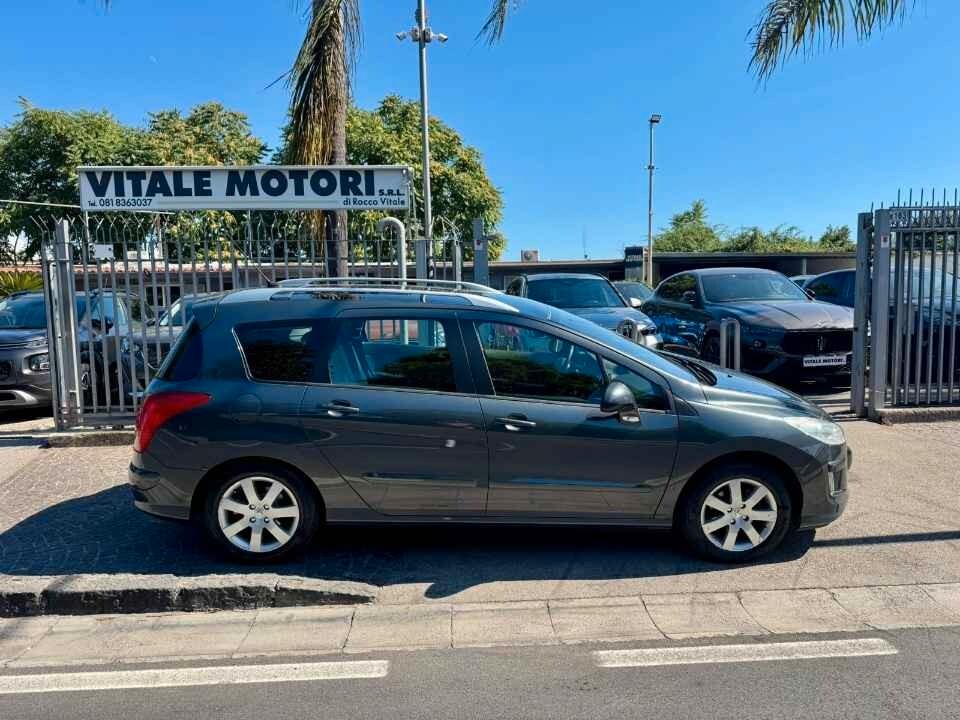 Peugeot 308 1.6 HDi 110CV 7 POSTI
