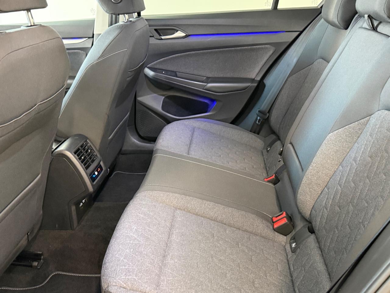 Volkswagen Golf 1.0 TSI EVO MOVE