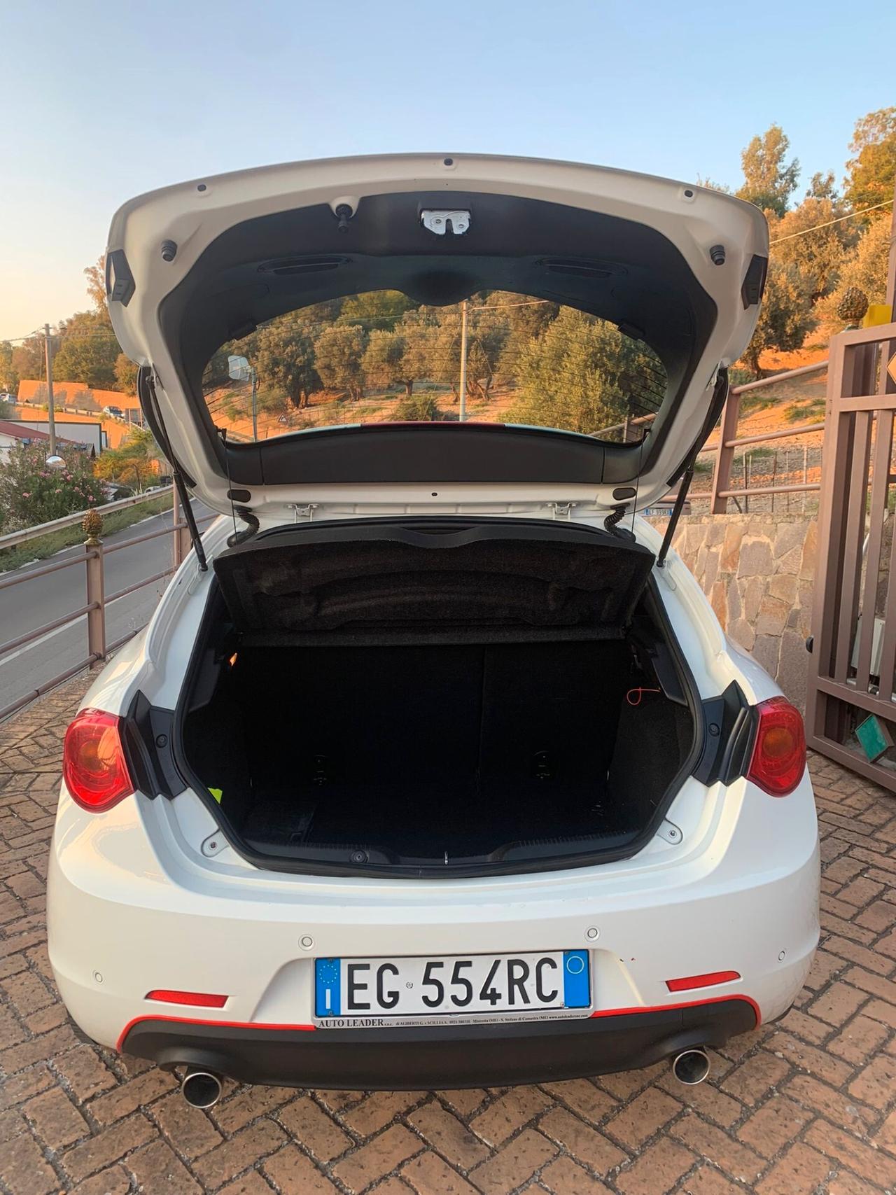 Alfa Romeo Giulietta 2.0 JTDm-2 140 CV Distinctive