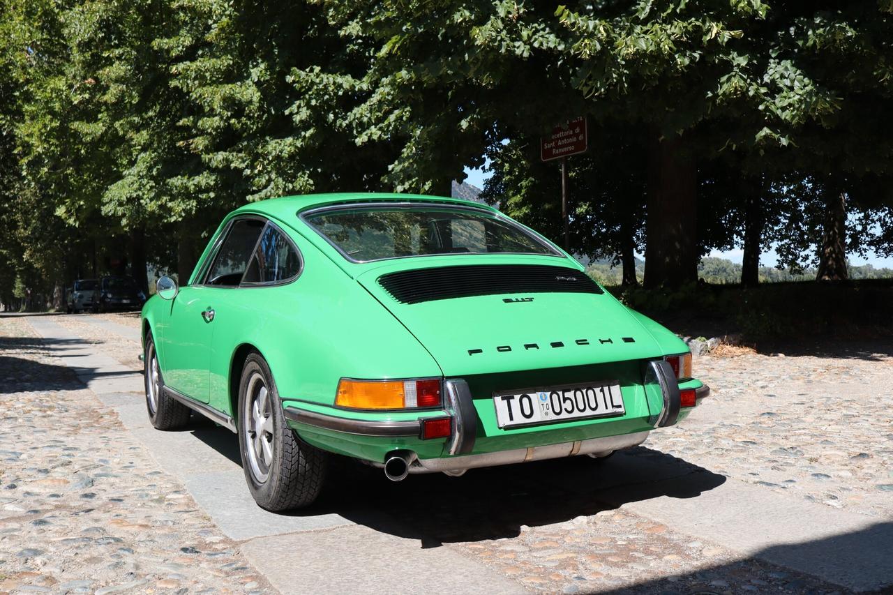 Porsche 911 2.4 T