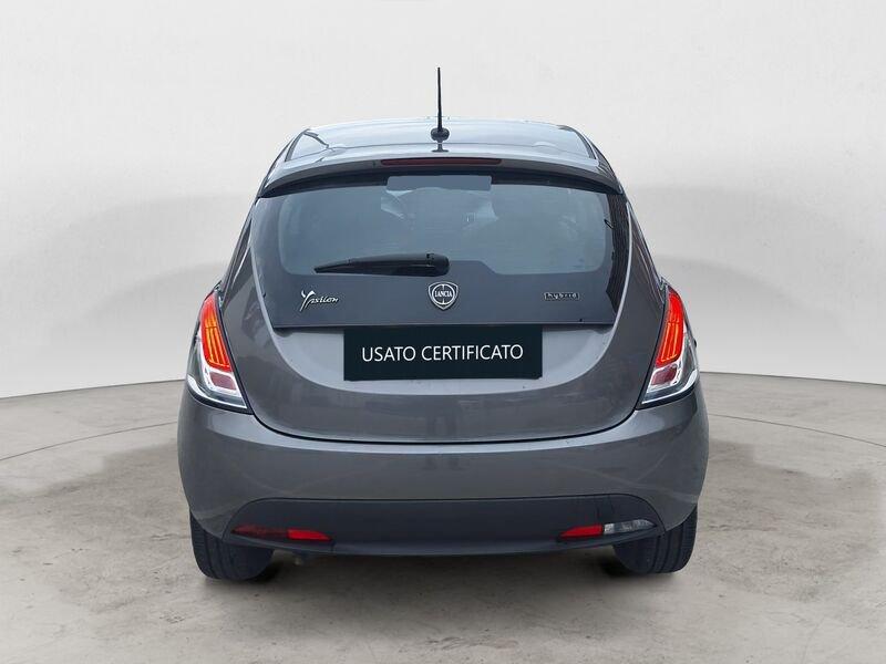 Lancia Ypsilon 1.0 FireFly 70 CV Hybrid Ecochic Silver S&S