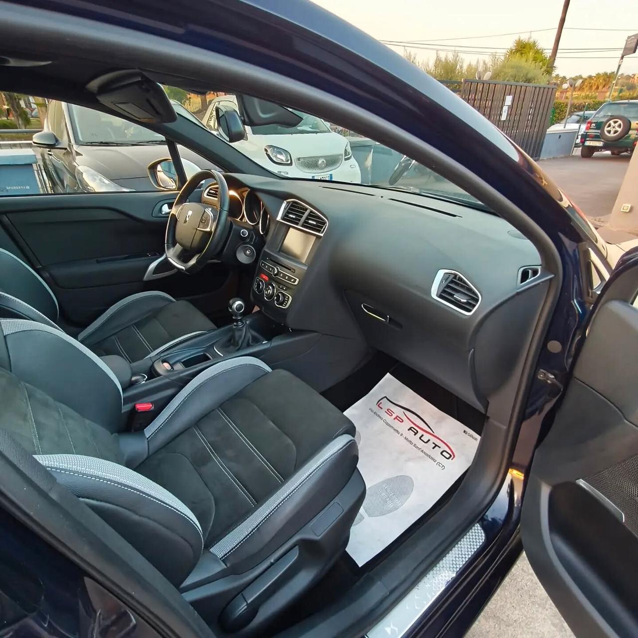 DS4 UNICPROPRIETARIO STRAFULL SOLI 106MILA KM