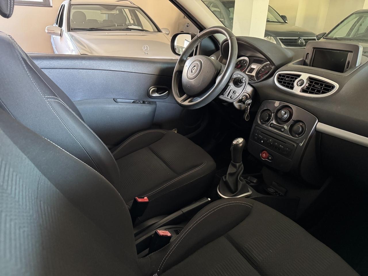 Renault Clio 1.2 16V 3 porte Dynamique