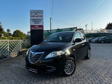 Lancia Ypsilon 1.2 69 CV 5P Neopatentati