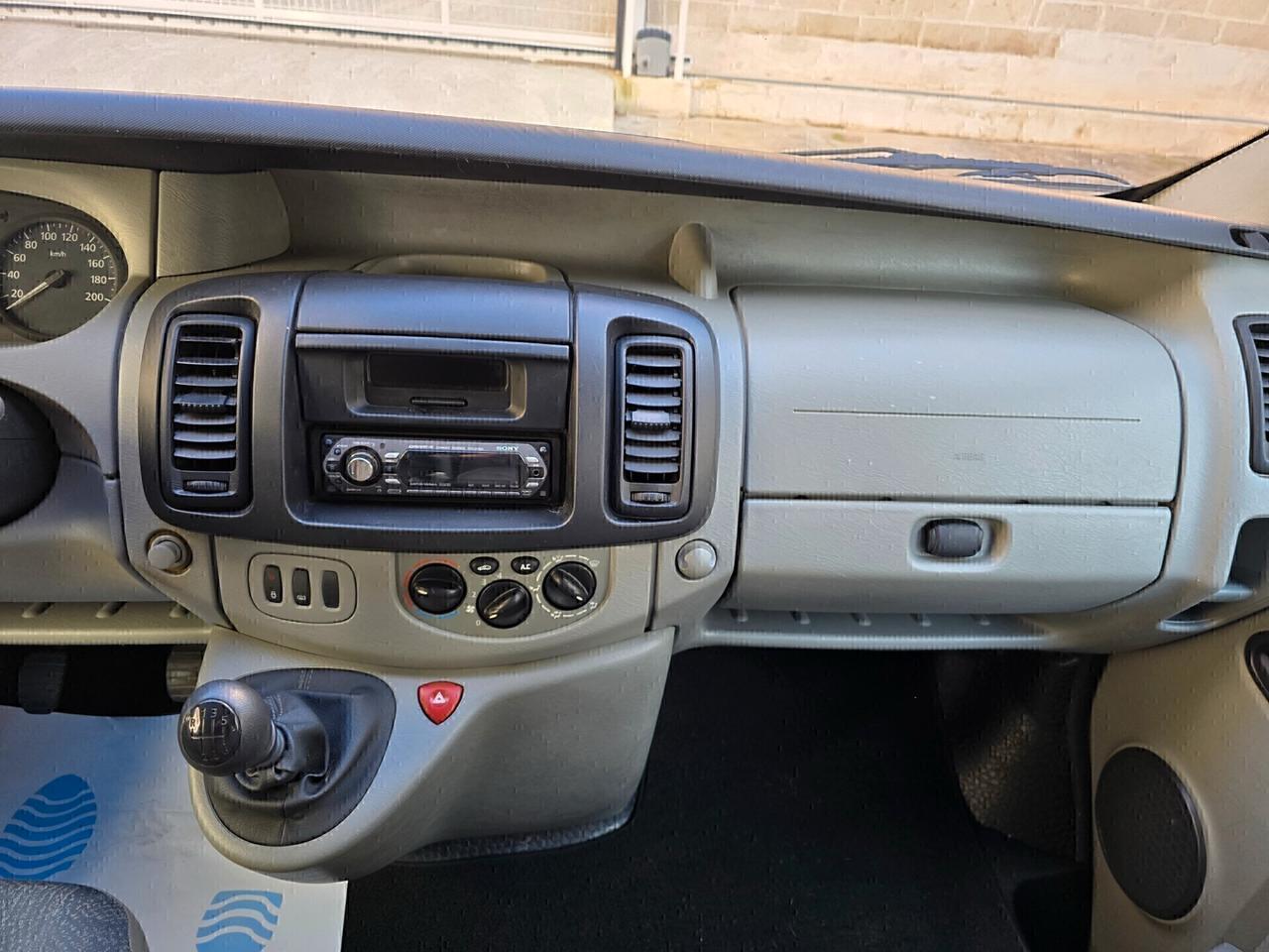 Nissan Primastar con Pedana Trasporto Disabili