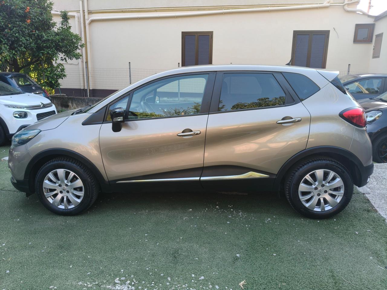 RENAULT CAPTUR 1.5 DCI 90CV FULL OPTIONAL