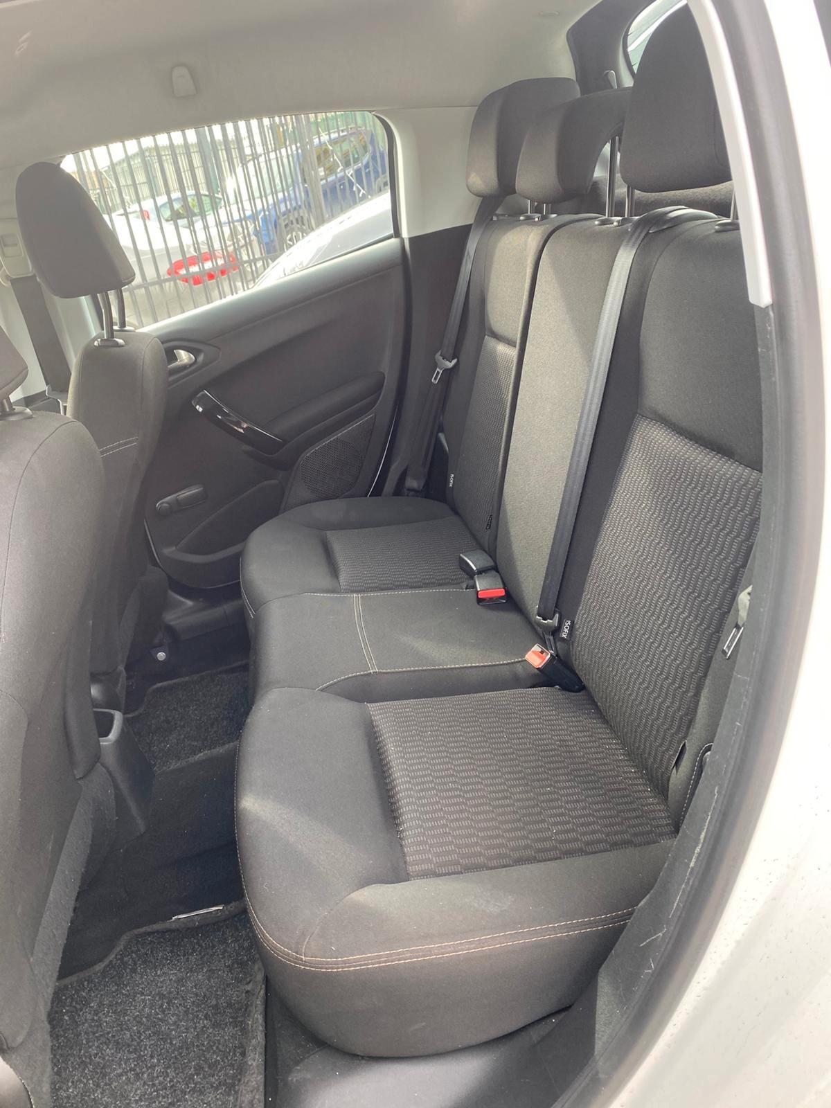 Peugeot 208 BlueHDi 75 5 porte Allure