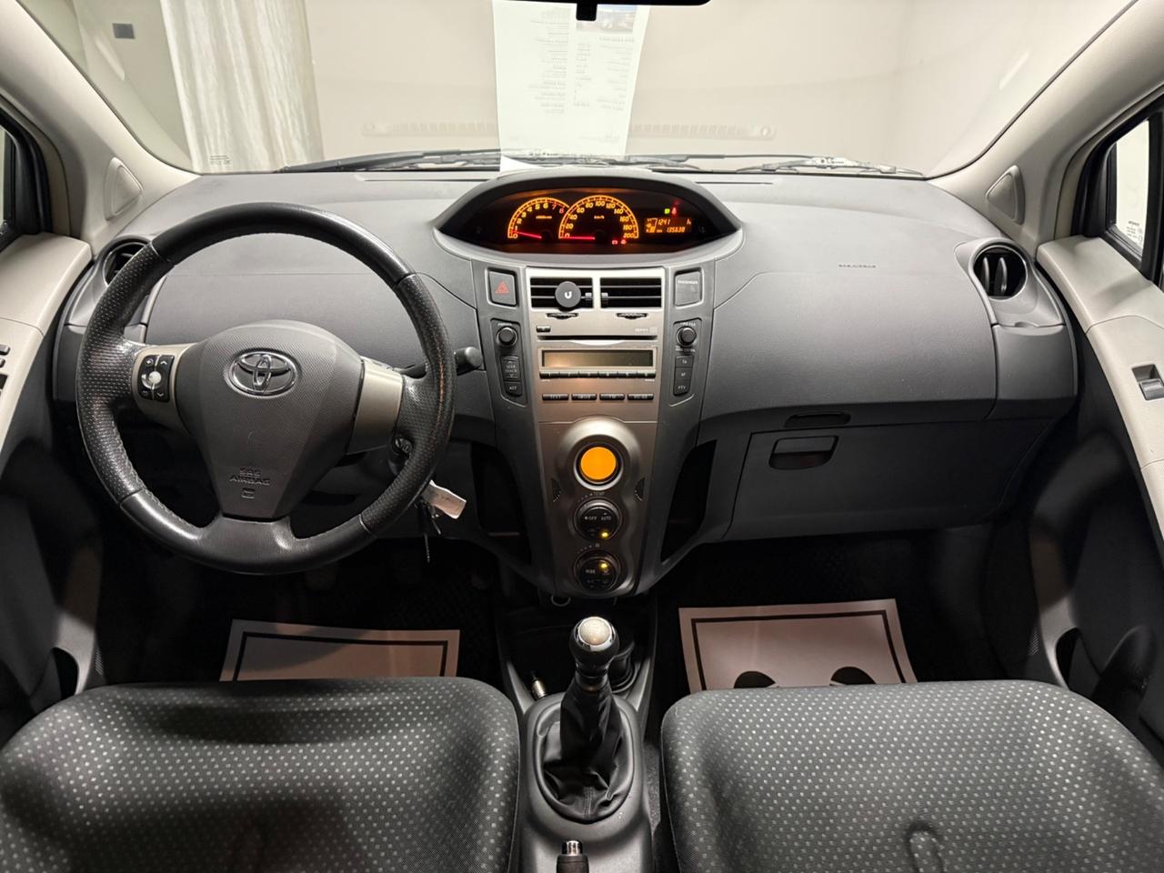 Toyota Yaris 1.3 5 porte M-MT Sol